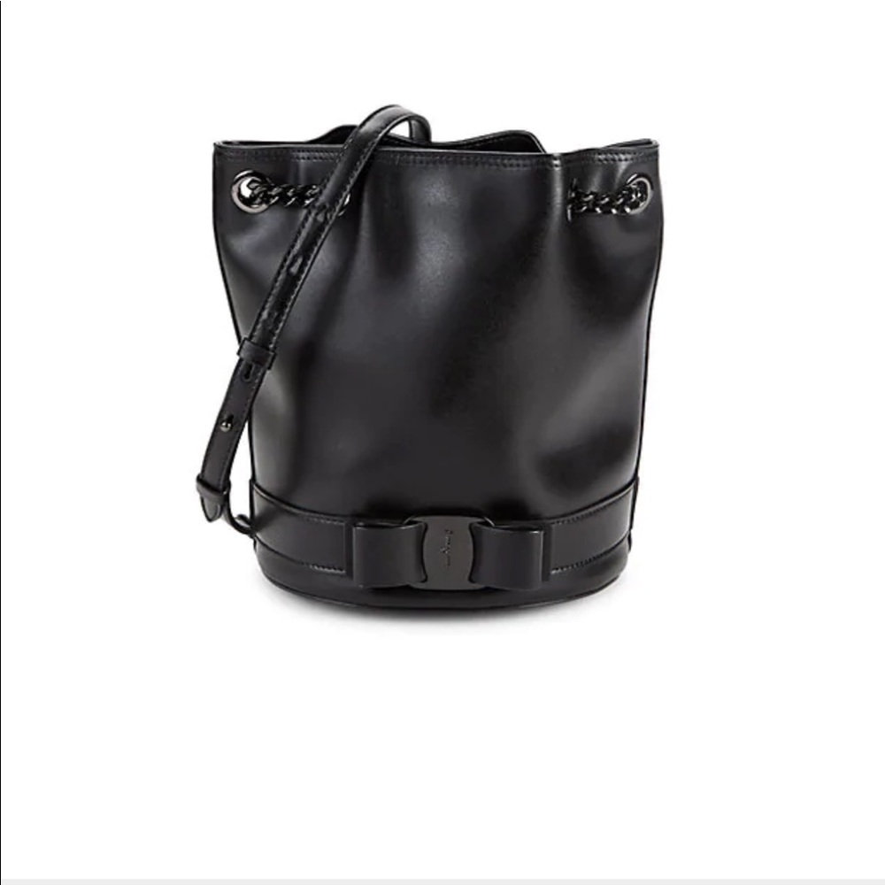 Salvatore Ferragamo Bow leather bag